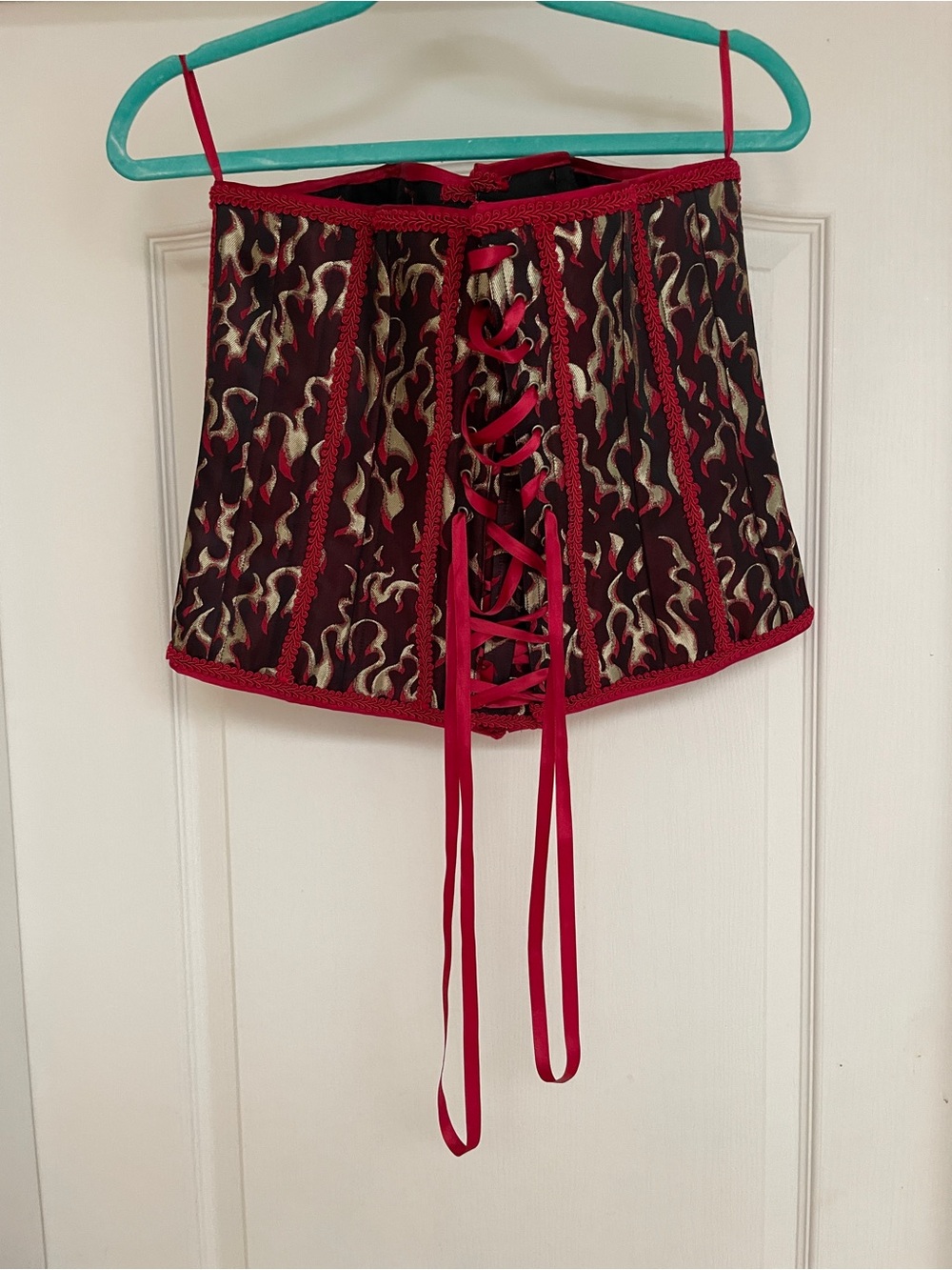 Red Flame Lace-Trim Corset Top - Picture 2 of 3